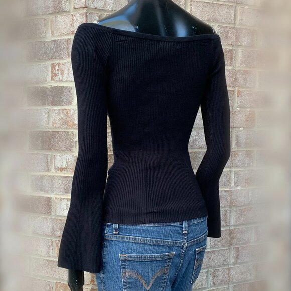 Guess Off the Shoulder Caylee Ribbed Pull Over Sweater Sz S NWT - Picture 3 of 14
